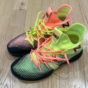 New Balance OMN1S Men’s 9.5, Brand New in Box